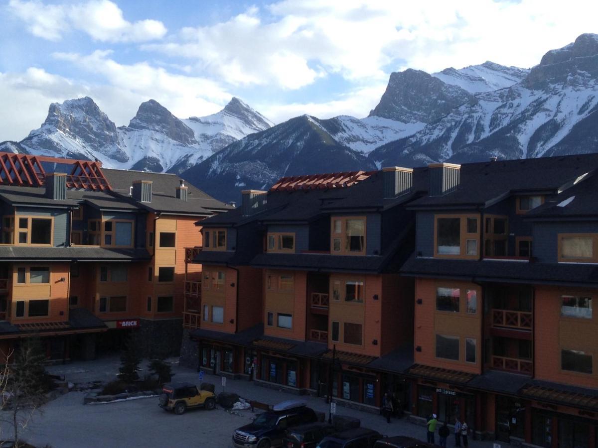 Apartment 407, Contemporary Decor Canmore Exterior foto